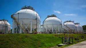 Natural gas storage spheres