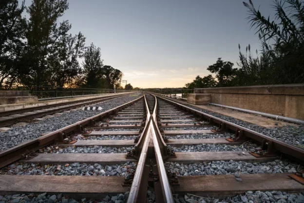 Prueban tecnología de levitación magnética en vías ferroviarias