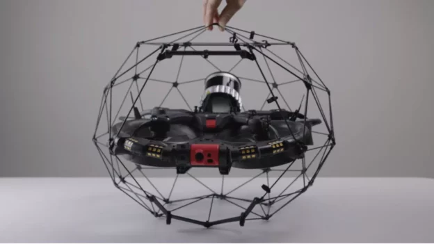 dron de espacio confinado de Flyability