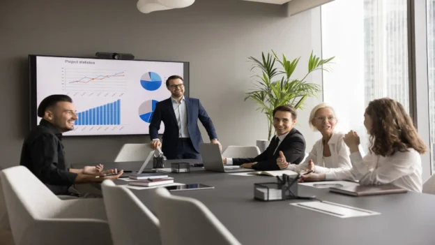 Implementación de estrategias y herramientas en la Planificación de proyectos exitosos