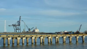 Evaluación y análisis estructural de muelles