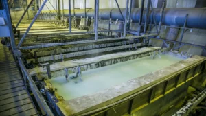 Zincado vs. galvanizado: Comparando métodos de protección contra la corrosión.