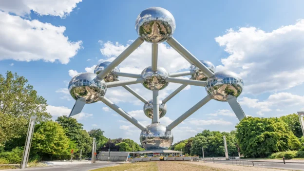 El Atomium: Icono de la Ingeniería de materiales y su conservación en el tiempo.