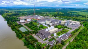 De líquido a gas: Innovaciones en los procesos y su impacto en la industria energética.