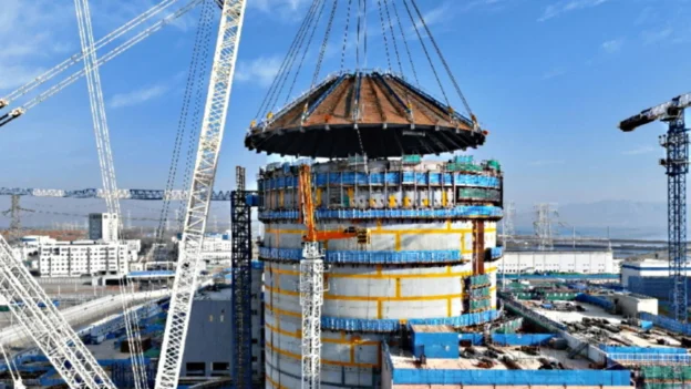 Cúpula de contención puesta en China