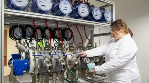 La producción de hidrógeno y metano a partir de biomasa sólida por la Universidad 