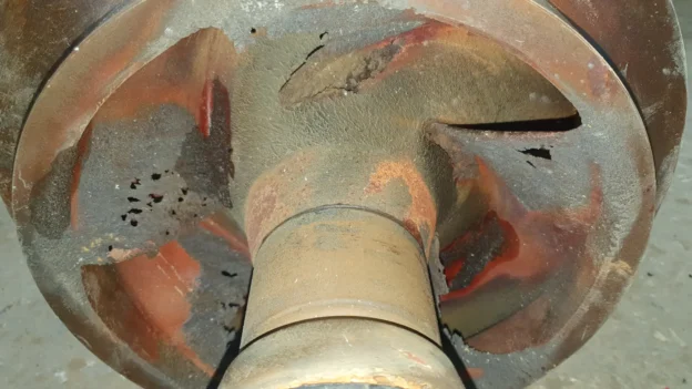 Cavitación: Cómo entender este fenómeno y sus efectos en bombas industriales