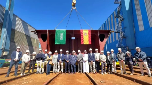El astillero Freire Shipyard celebra la puesta de quilla del Thuwal II