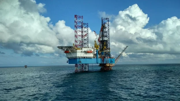 El contrato de la plataforma HAKURYU-14 de ENEOS Drilling
