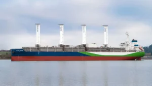 Las velas eSAIL más grandes en un buque de por bound4blue