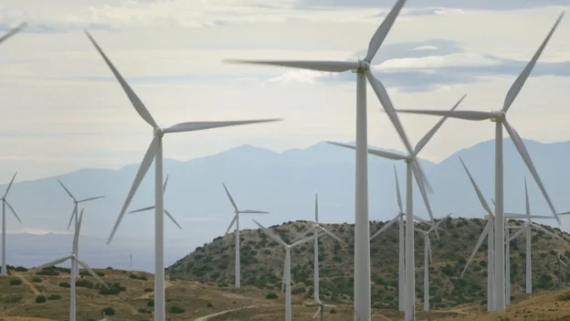 La empresa Clearway y el proyecto eólico Tuolumne de 137 MW