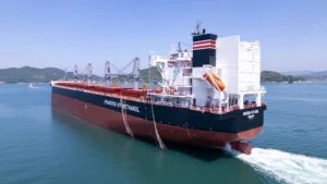 La entrega del primer granelero propulsado por metanol por parte de NYK Group en Japón